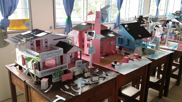 Contoh Model Rumah Hijau Sains Tingkatan 2