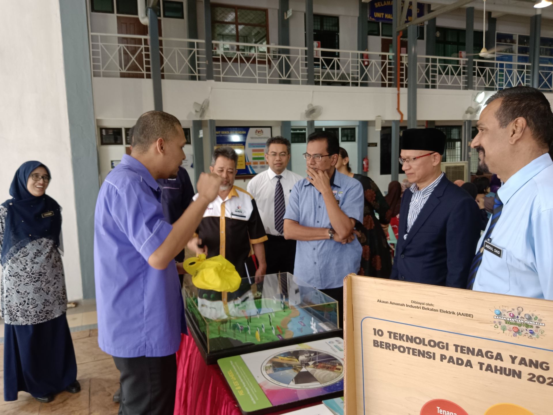 PROGRAM PEMINDAHAN ILMU KECEKAPAN TENAGA DAN AUDIT TENAGA BERSAMA WARGA ...